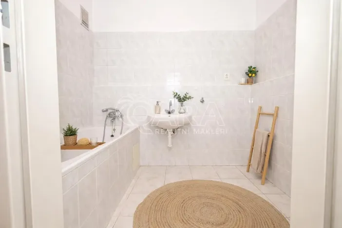 Prodej bytu 3+1, Horoměřice, J. K. Tyla, 95 m2