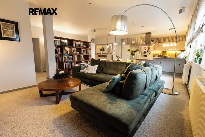 Prodej skladu, Hořovice, nábřeží Hynka Šlosara, 4000 m2