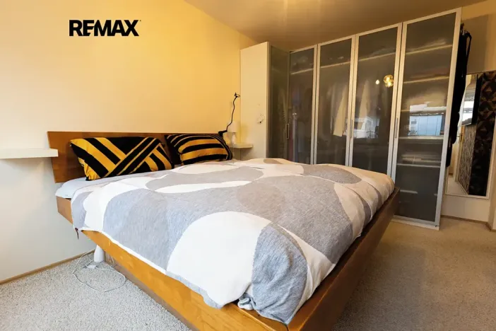 Prodej skladu, Hořovice, nábřeží Hynka Šlosara, 4000 m2