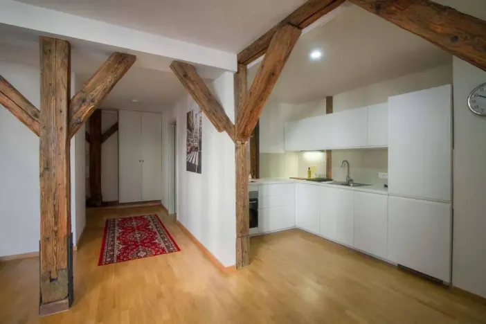 Pronájem bytu 1+kk, Praha - Karlín, Sokolovská, 78 m2