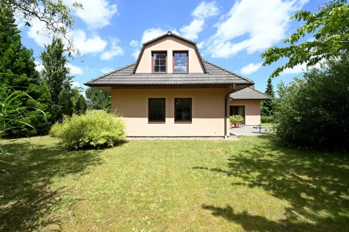 Pronájem rodinného domu, Světice, Na Spojce, 320 m2