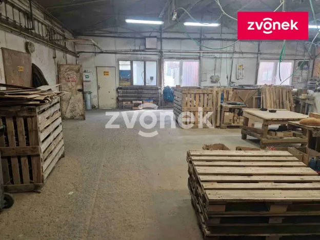 Prodej výrobních prostor, Louka, 2890 m2