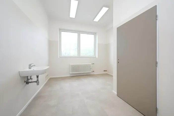 Pronájem ordinace, Hradec Králové, Pospíšilova, 49 m2