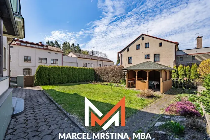 Prodej rodinného domu, Červený Kostelec, Jiráskova, 340 m2