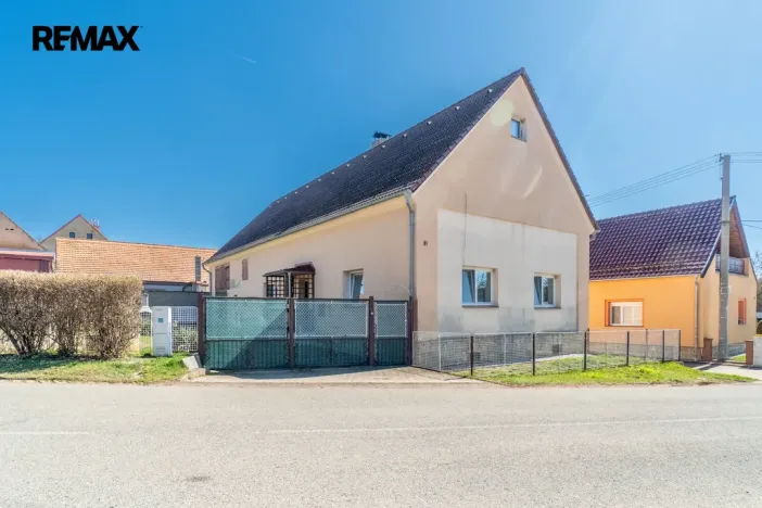 Prodej rodinného domu, Měcholupy - Velká Černoc, 98 m2