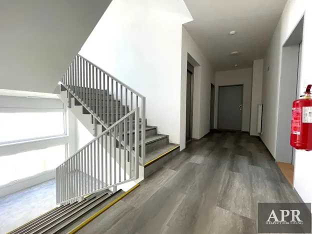 Pronájem bytu 1+kk, Otrokovice, tř. Spojenců, 30 m2