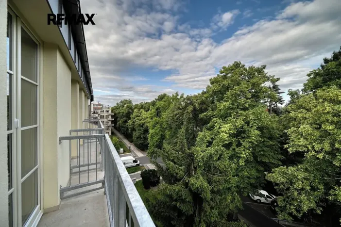 Pronájem bytu 3+1, Poděbrady, nám. T.G.Masaryka, 96 m2