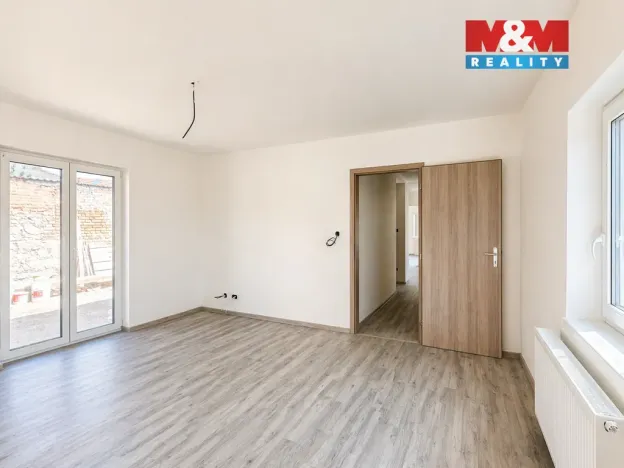 Prodej rodinného domu, Brodce, Hluboká, 150 m2