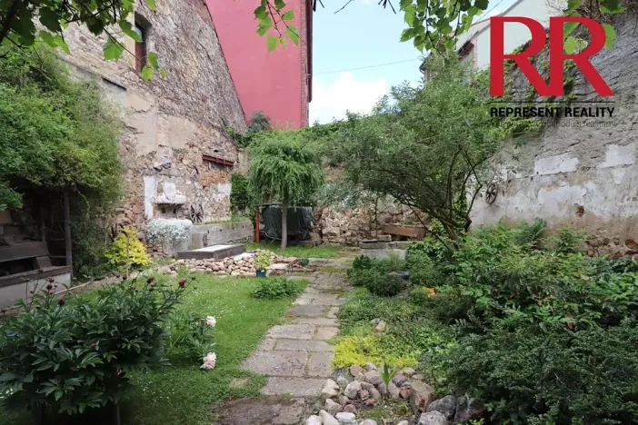 Prodej ubytování, Plzeň, Na Roudné, 1027 m2