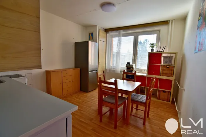 Pronájem bytu 2+1, Žďár nad Sázavou - Žďár nad Sázavou 6, Haškova, 63 m2