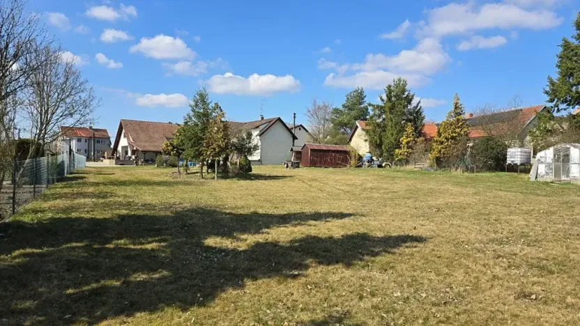 Prodej pozemku pro bydlení, Malá Hraštice, 600 m2