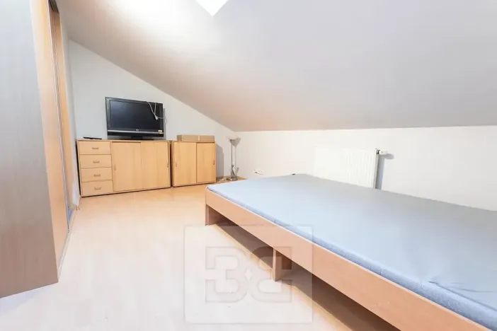 Pronájem bytu 2+kk, Praha - Běchovice, Mladých Běchovic, 51 m2