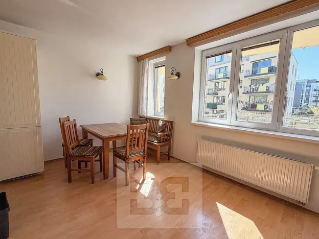 Pronájem bytu 3+1, Praha - Hostivař, Berlínská, 78 m2