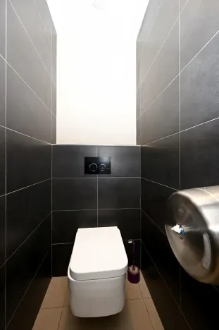 Pronájem ordinace, Hradec Králové, Pospíšilova, 49 m2