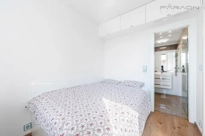 Pronájem bytu 2+kk, Praha - Hlubočepy, Lamačova, 32 m2