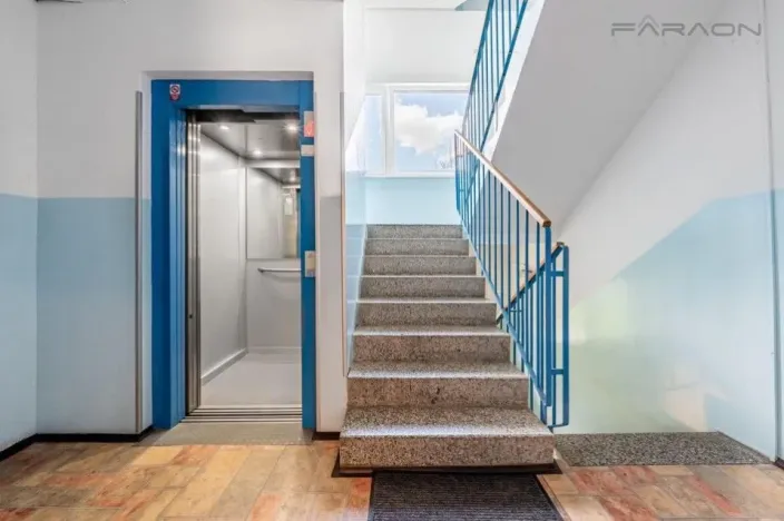 Pronájem bytu 2+kk, Praha - Hlubočepy, Lamačova, 32 m2