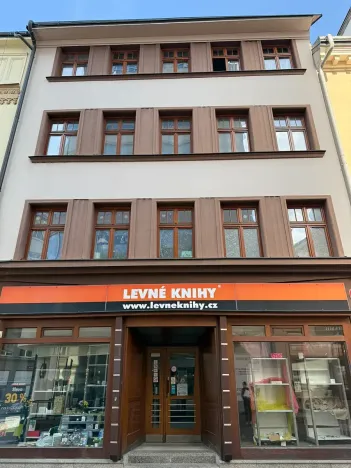 Pronájem obchodního prostoru, Liberec, Pražská, 240 m2