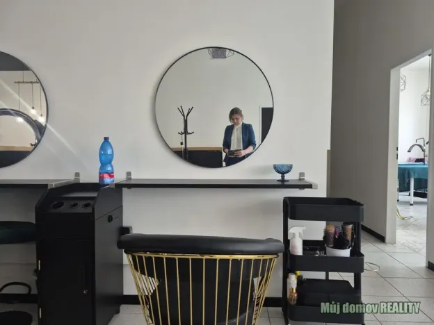 Pronájem obchodního prostoru, Praha - Vysočany, bratří Dohalských, 7 m2