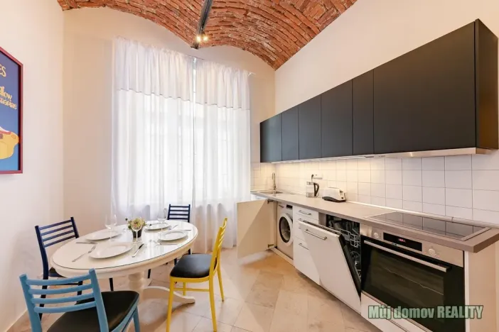 Pronájem bytu 1+1, Praha - Nové Město, Hálkova, 46 m2