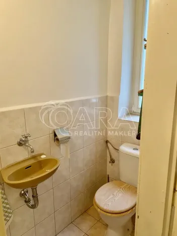 Pronájem bytu 2+kk, Praha - Smíchov, Stroupežnického, 52 m2