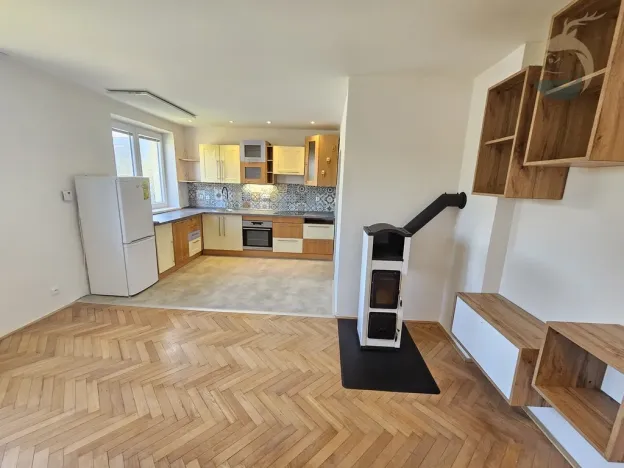 Prodej bytu 2+kk, Chlumčany, V Rumunsku, 52 m2