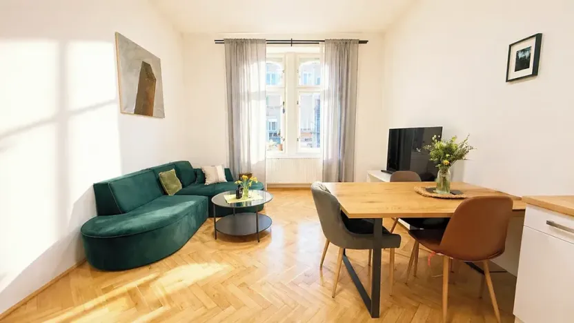 Pronájem bytu 2+kk, Praha - Vinohrady, Nitranská, 68 m2