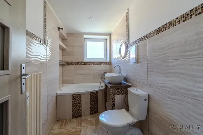 Pronájem bytu 2+1, Ostrava, Odborářská, 50 m2