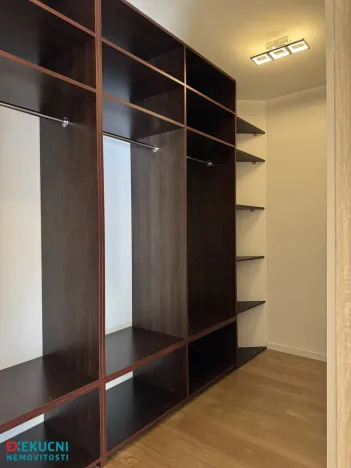 Prodej bytu 4+kk, Praha - Lochkov, K Lahovské, 99 m2