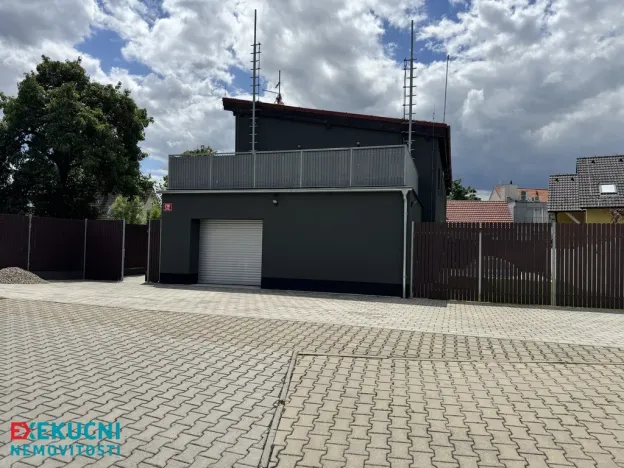 Prodej bytu 4+kk, Praha - Lochkov, K Lahovské, 99 m2