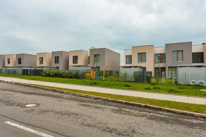 Pronájem rodinného domu, Praha - Horní Počernice, Artistů, 116 m2