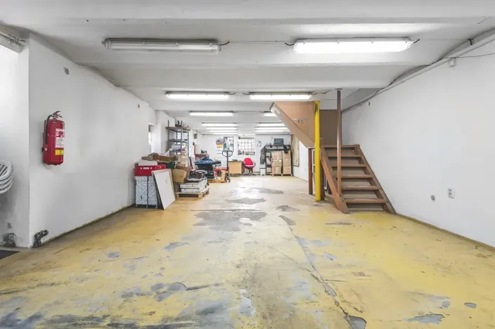 Prodej obchodního prostoru, Kolín, Roháčova, 340 m2