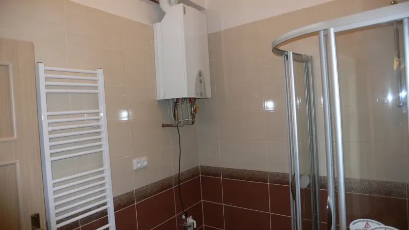 Pronájem bytu 2+kk, Čáslav - Čáslav-Nové Město, Husova, 56 m2