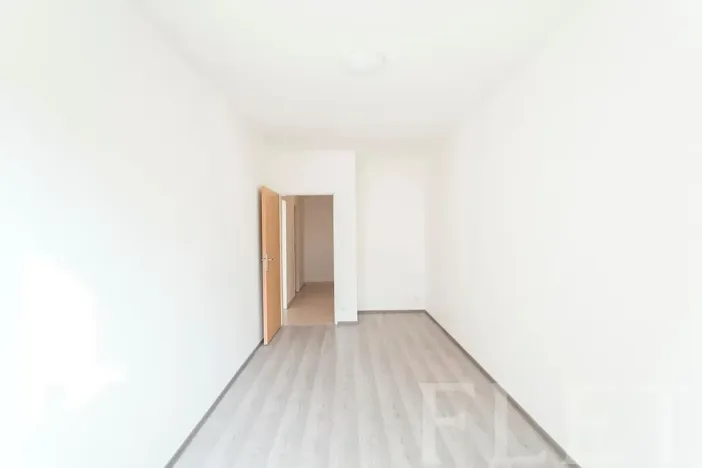 Pronájem bytu 2+kk, Praha - Vysočany, Pod Harfou, 48 m2