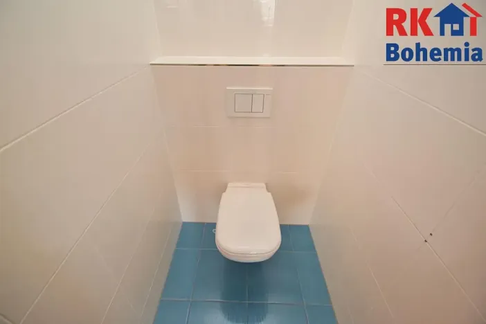 Pronájem bytu 2+kk, Praha - Háje, Loosova, 54 m2