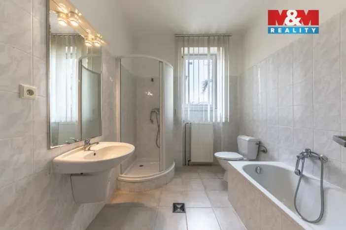 Prodej rodinného domu, Jablonec nad Nisou, Máchova, 300 m2