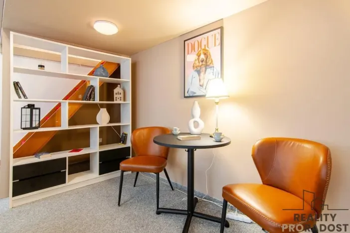 Pronájem bytu 2+kk, Praha, U půjčovny, 40 m2