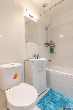 Pronájem bytu 2+kk, Praha, U půjčovny, 40 m2