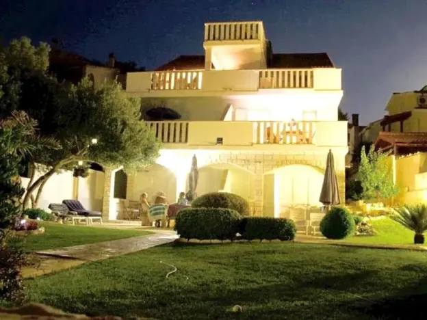 Prodej vily, Žaborić, Chorvatsko, 500 m2