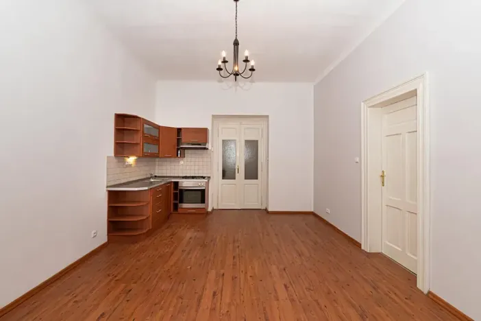 Pronájem bytu 2+kk, Praha - Vršovice, Orelská, 60 m2