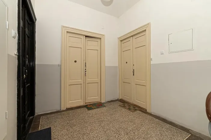 Pronájem bytu 2+kk, Praha - Vršovice, Orelská, 60 m2