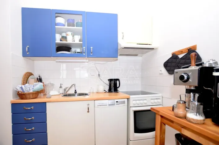 Pronájem bytu 1+kk, Hostivice, Školská, 29 m2