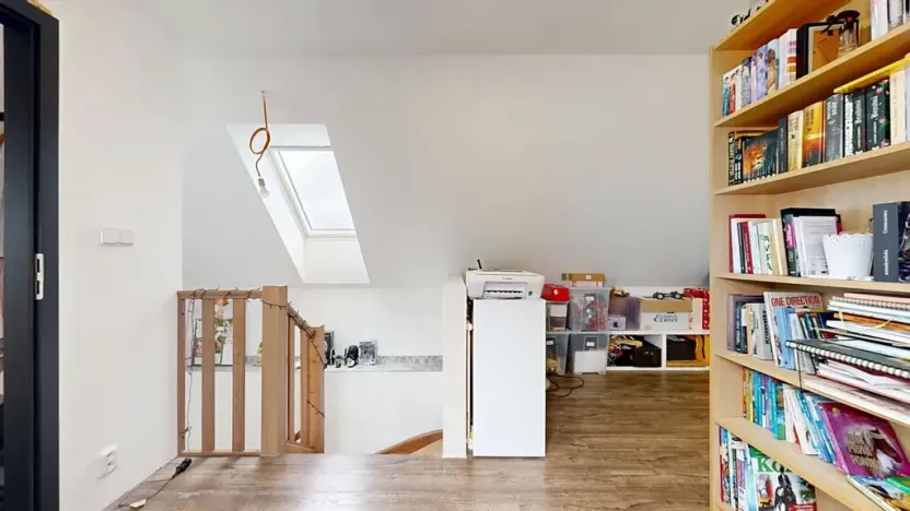 Prodej rodinného domu, Hradešín, 207 m2