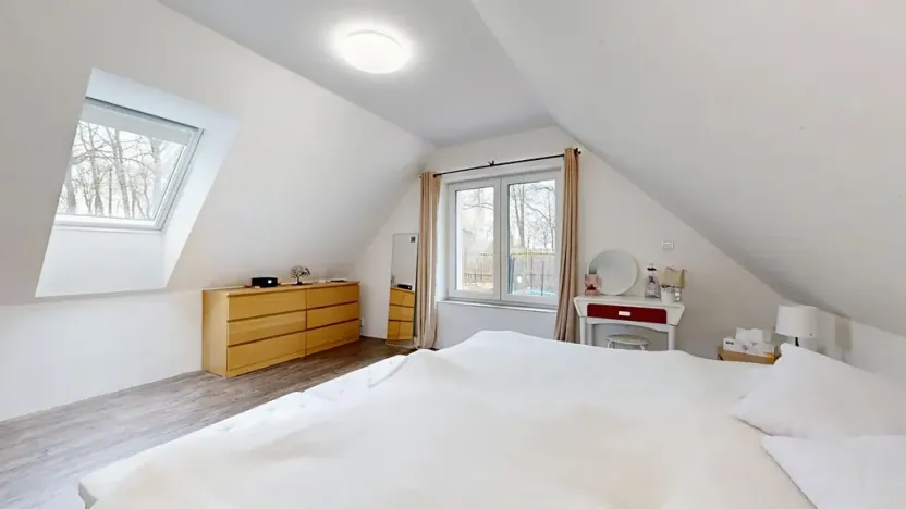 Prodej rodinného domu, Hradešín, 207 m2