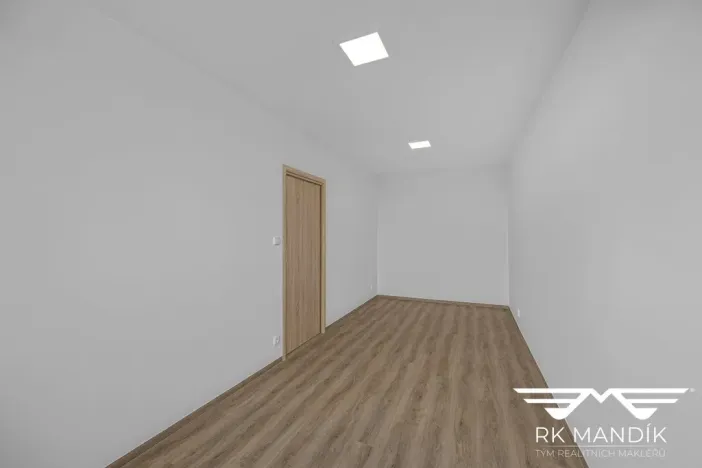 Pronájem bytu 3+1, Praha - Troja, Lublinská, 63 m2