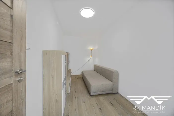 Pronájem bytu 3+1, Praha - Střížkov, Harrachovská, 52 m2