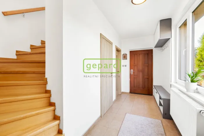 Prodej rodinného domu, Lety, Pod viničkou, 163 m2