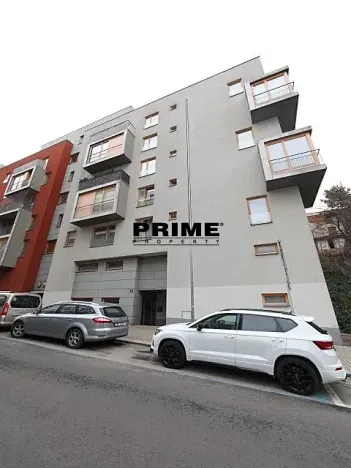 Pronájem bytu 2+kk, Praha - Žižkov, Jeseniova, 57 m2