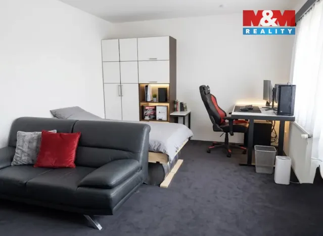 Prodej bytu 4+1, Pardubice - Zelené Předměstí, Hronovická, 140 m2