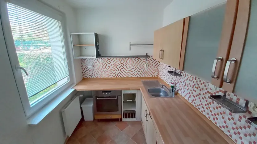 Pronájem bytu 3+kk, Praha - Motol, Hennerova, 72 m2