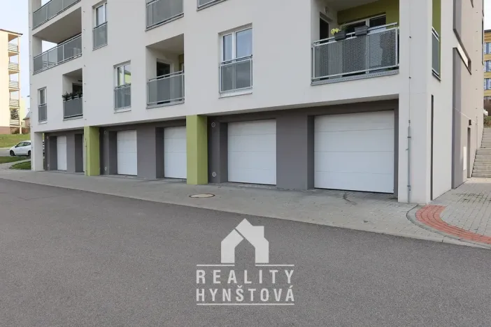 Pronájem garáže, Blansko, Nad Čertovkou, 19 m2